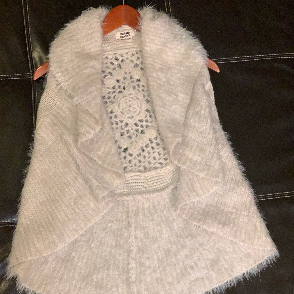 Holly Bracken Sleeveless Ivory Cardigan Vest